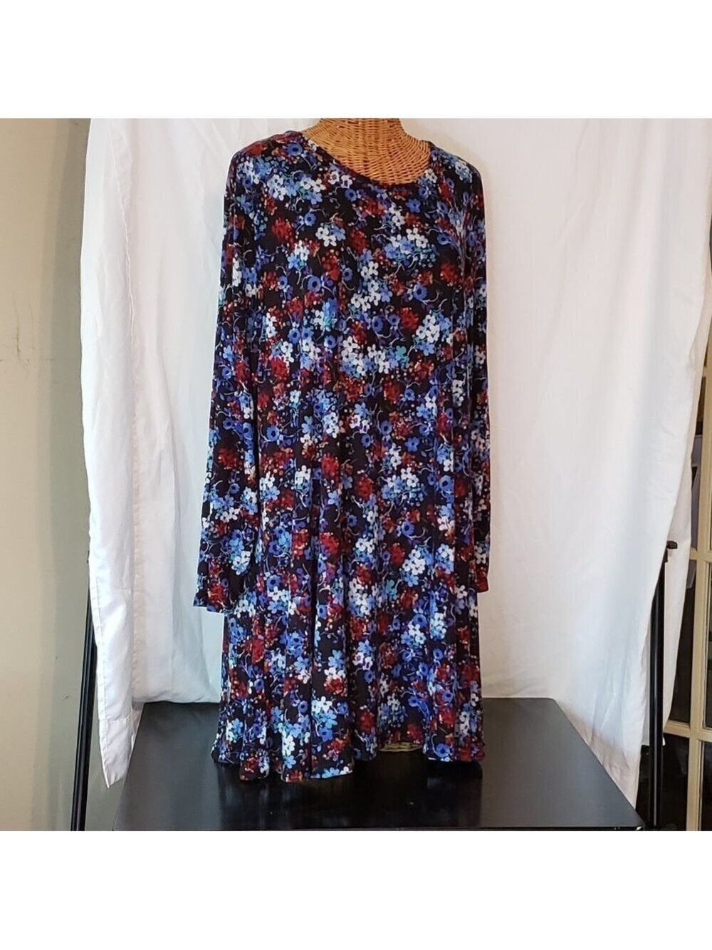 NWT Ladies SIMPLY BE Long Sleeve Boat Neck Floral Midi Dress - 28